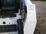 2008 BOBCAT S330 Photo #8