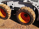 2002 BOBCAT S150 Photo #3