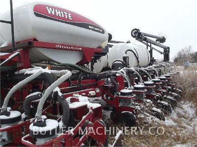 2006 AGCO WHITE 8524 Photo