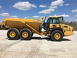 2015 BELL B30E Photo #3