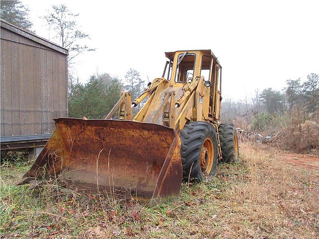 1973 ALLIS CHALMERS 840 Photo