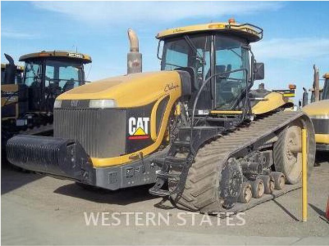 2005 AGCO MT875B DRY Photo