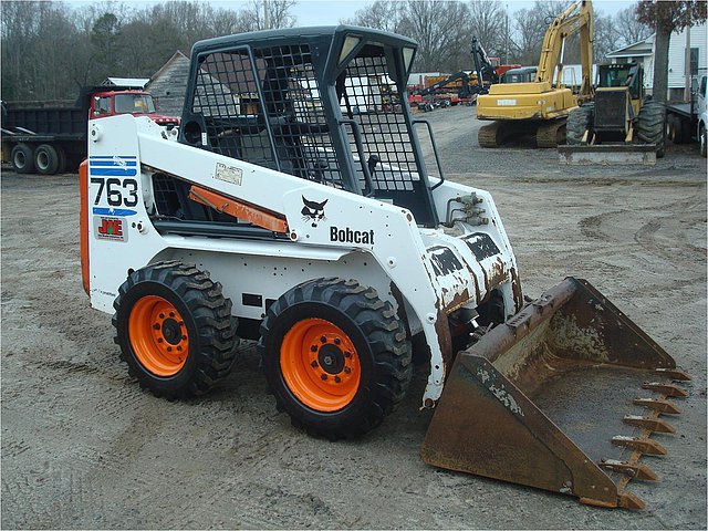 2002 BOBCAT 763 Photo