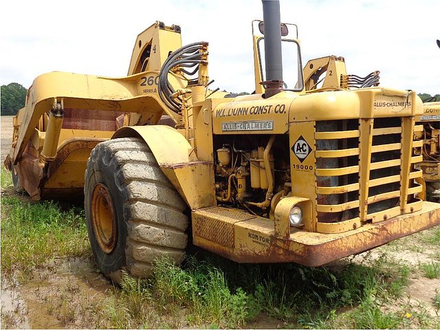 1965 ALLIS CHALMERS 260 Photo