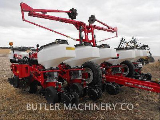 2012 AGCO WHITE WP8222 Photo