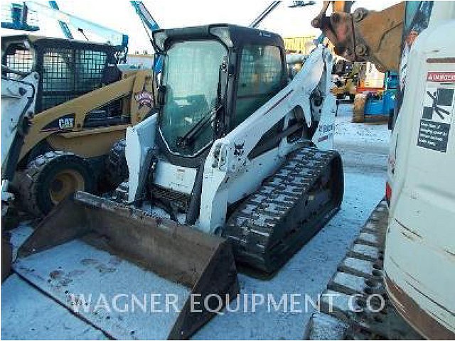 2011 BOBCAT T650 Photo