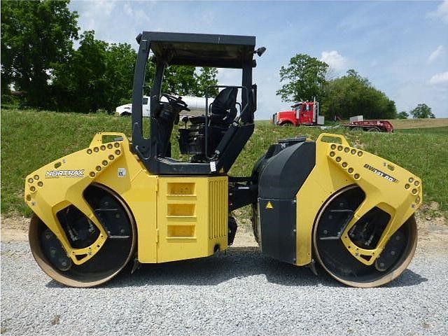 2009 BOMAG BW141AD Photo