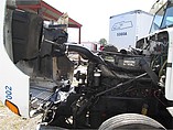 2001 FREIGHTLINER FLD12064ST Photo #6
