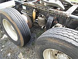 2001 FREIGHTLINER FLD12064ST Photo #15