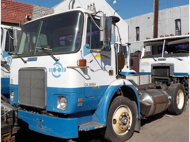 1993 VOLVO XPEDITOR WX Photo