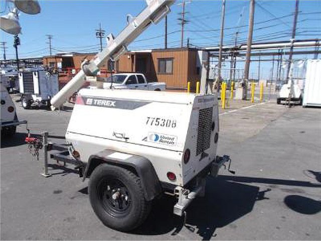 2008 AMIDA AL4060D4MH Photo