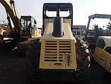2005 BOMAG BW211PD-3 Photo #2