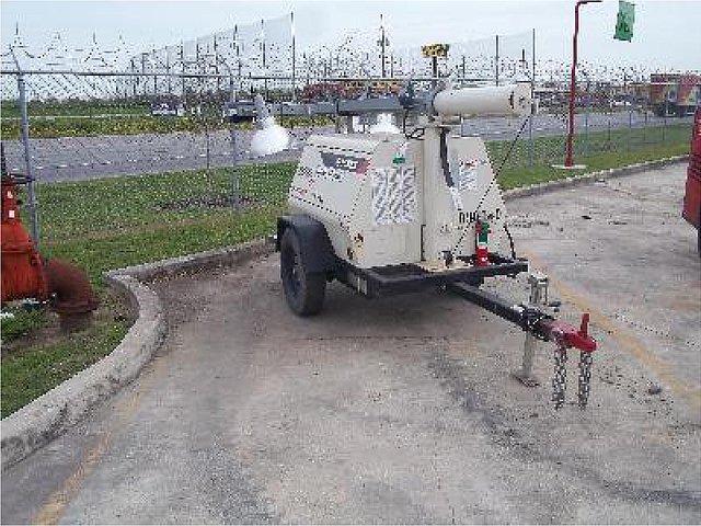2011 AMIDA AL4000 Photo
