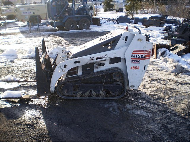 2012 BOBCAT MT52 Photo