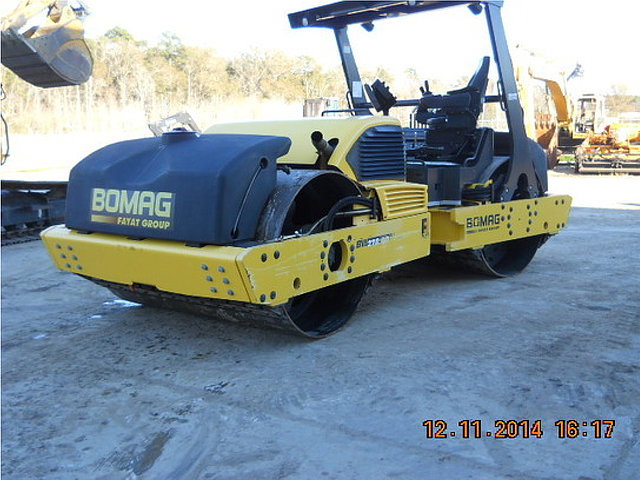 2011 BOMAG BW278D Photo