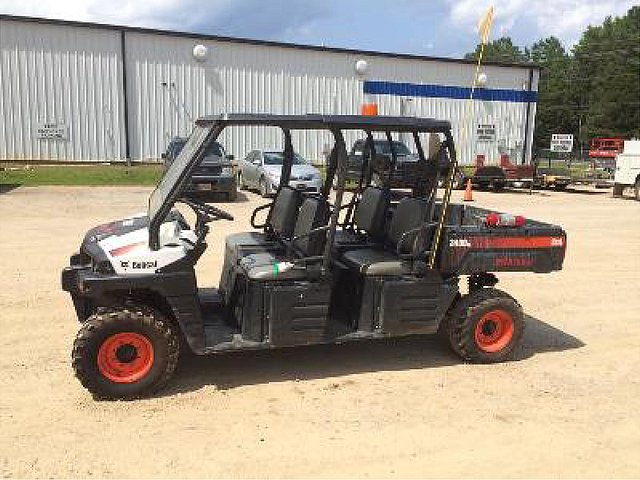 2011 BOBCAT 3400DXL Photo