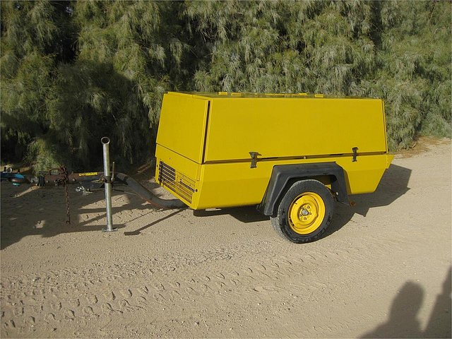 1993 ATLAS COPCO 185 CFM Photo