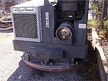 12 ADVANCE 7765