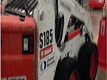 2010 BOBCAT S185 Photo #2