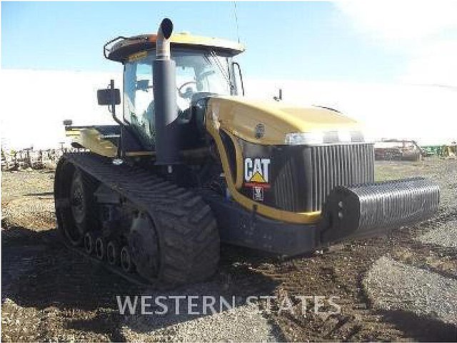 2008 AGCO MT835B Photo