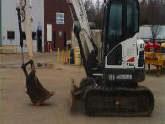 2010 BOBCAT E80 Photo