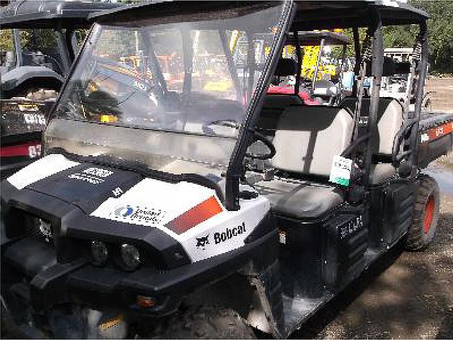 2011 BOBCAT 3400GXL Photo