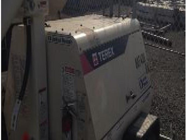 2010 AMIDA AL4000 Photo