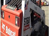 2009 BOBCAT S160 Photo #4
