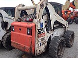 2009 BOBCAT S250 Photo #2