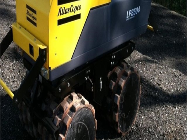 13 ATLAS COPCO LP8504