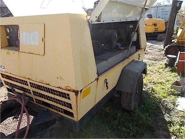 2000 ATLAS COPCO XAS175 Photo