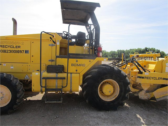 06 BOMAG MPH364R II