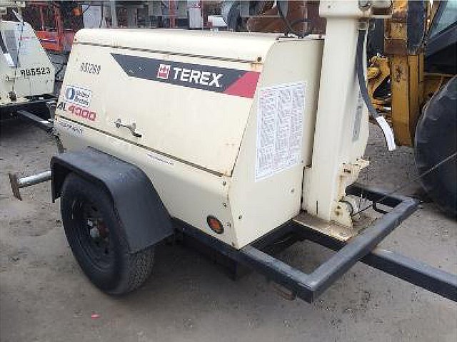 2011 AMIDA AL4000 Photo