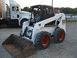 2004 BOBCAT S220 Photo #3