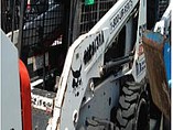 2012 BOBCAT S160 Photo #5