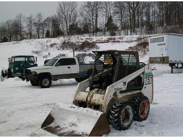 1999 BOBCAT 751 Photo