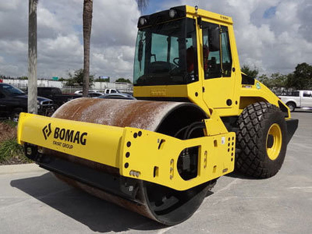 15 BOMAG BW213D-4I