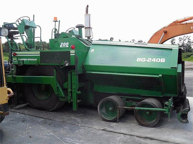 1992 BARBER GREENE BG240B Photo