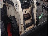 2009 BOBCAT S250 Photo #3