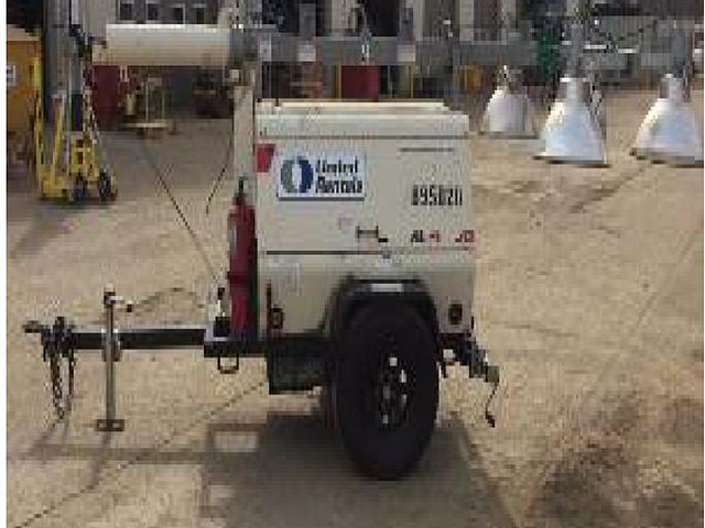 2011 AMIDA AL4000 Photo