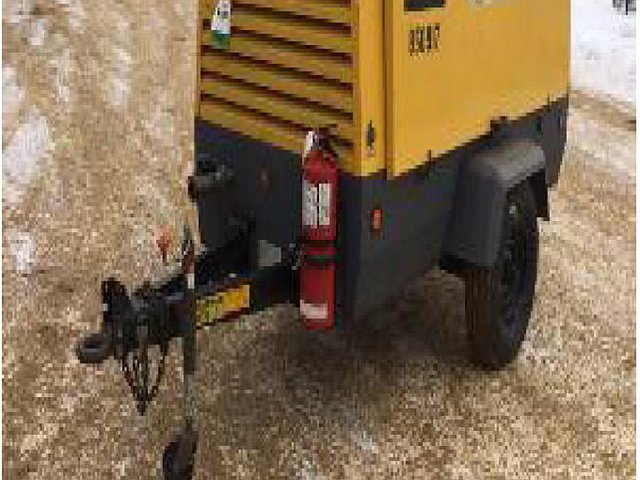 11 ATLAS COPCO XAS 375