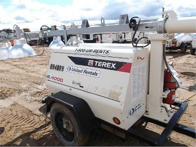 2011 AMIDA AL4000 Photo