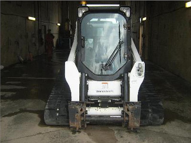 10 BOBCAT T650