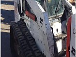 2010 BOBCAT T300 Photo #6