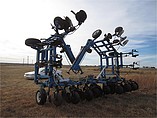 BLU-JET STRIP TILL 830 Photo #5