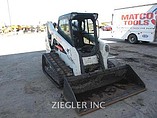 2011 BOBCAT T650 Photo #2