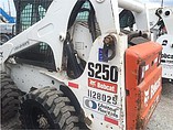 2009 BOBCAT S250 Photo #4