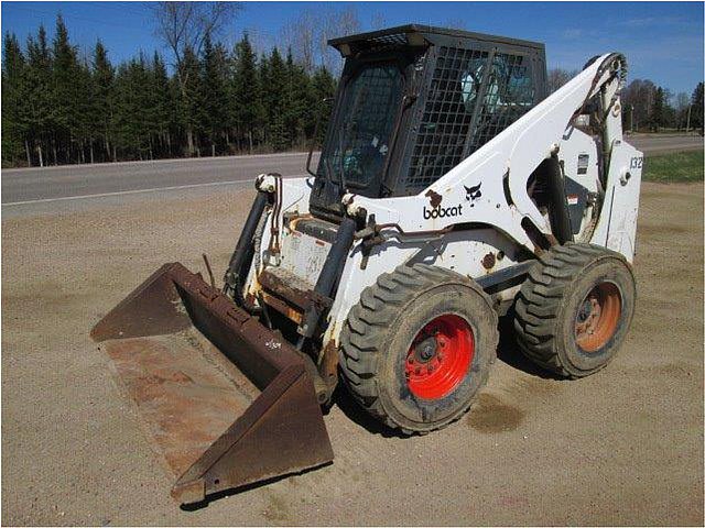 BOBCAT 873C Photo