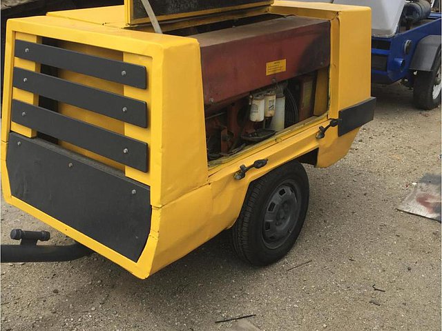 01 ALLAS COPCO XAS 125