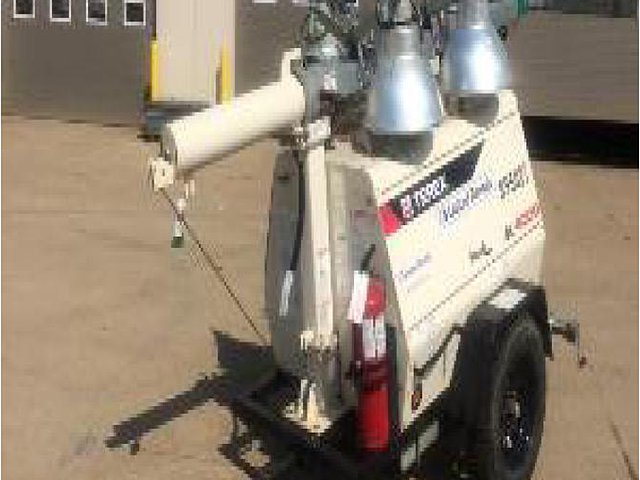 2011 AMIDA AL4000 Photo